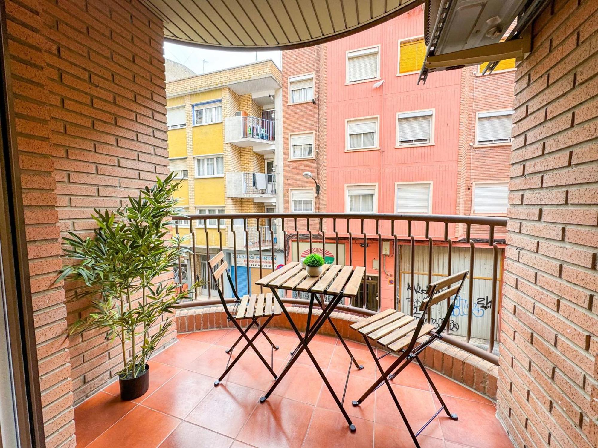 El Lago Del Pilar Comotucasa Zaragoza Bagian luar foto